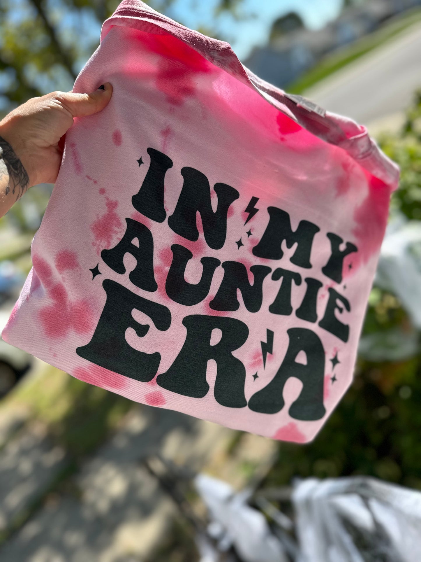 Auntie era crew