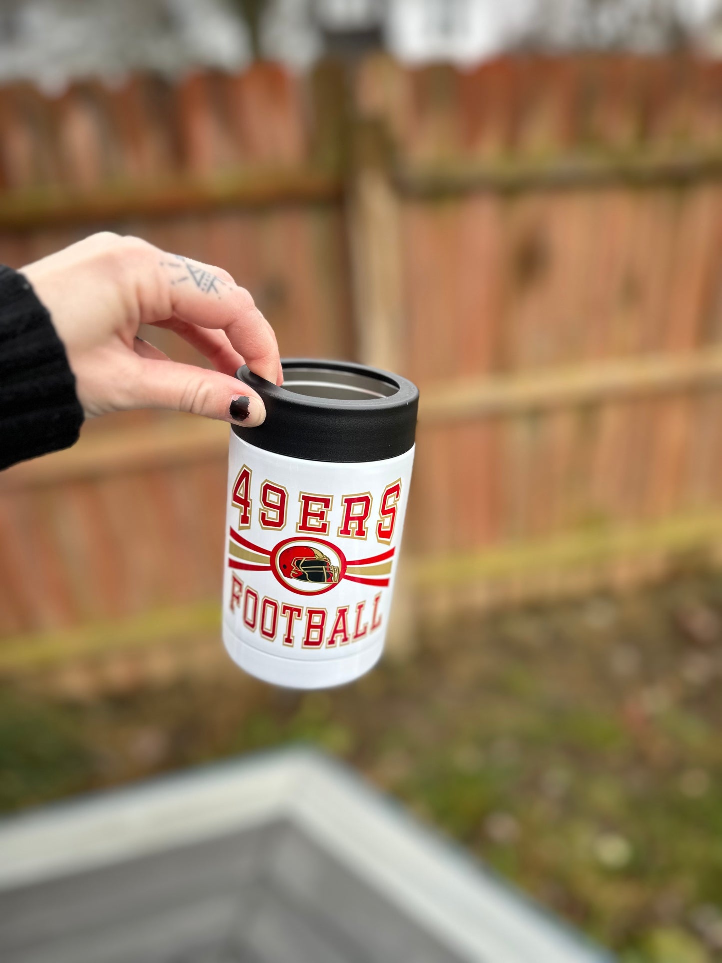 49-ers metal can cooler