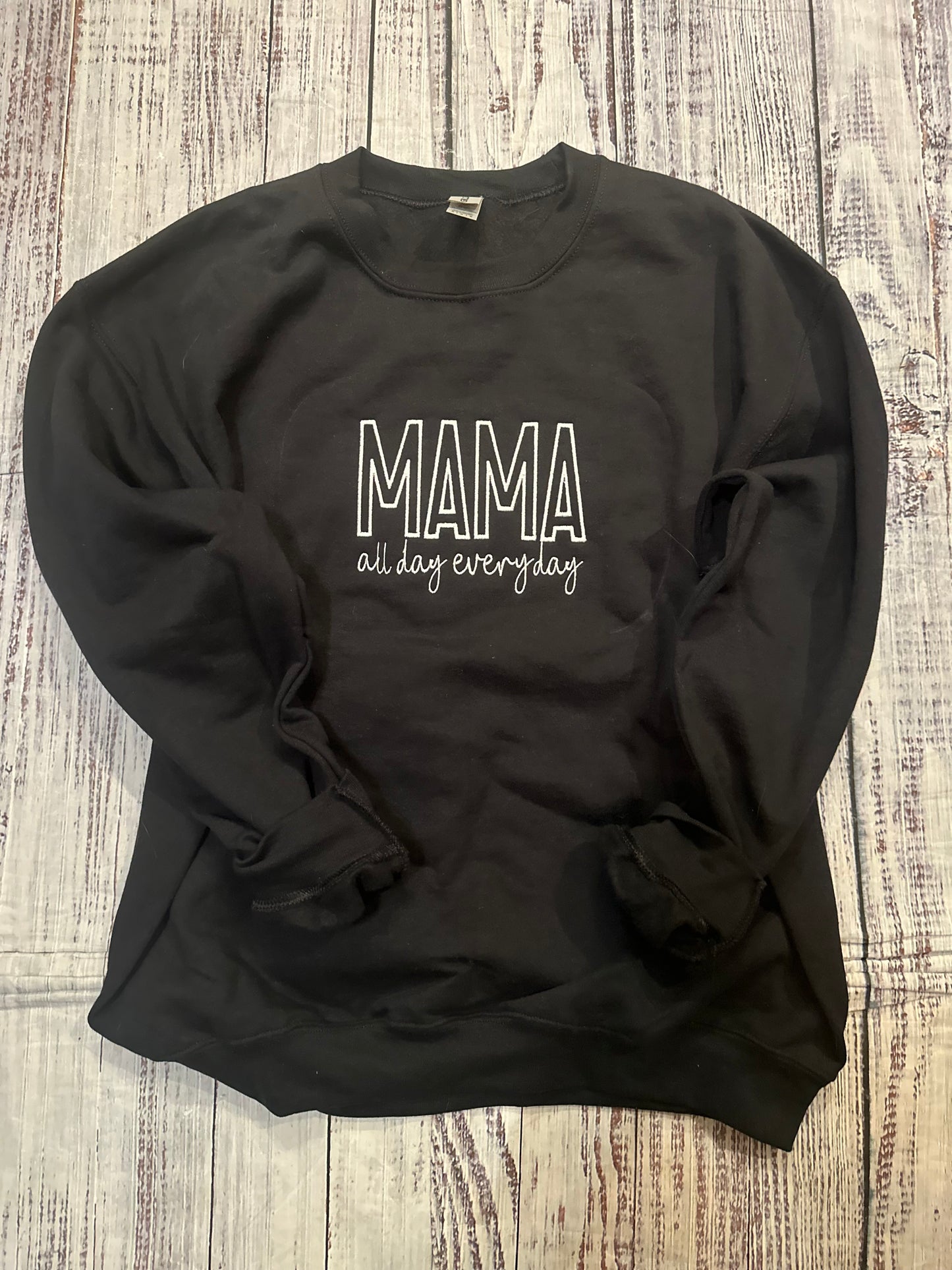 Mama all day embroidered crew