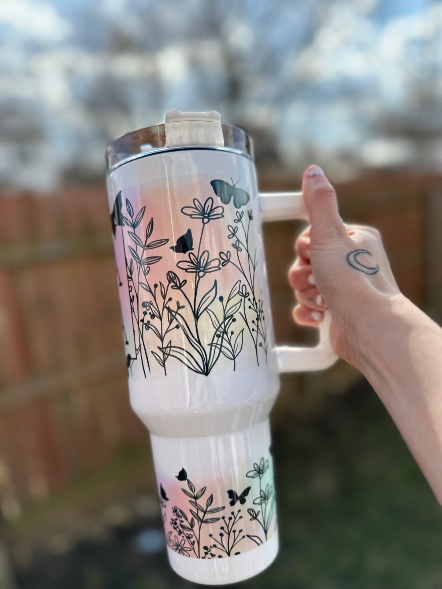 Floral/ butterfly 40oz tumbler