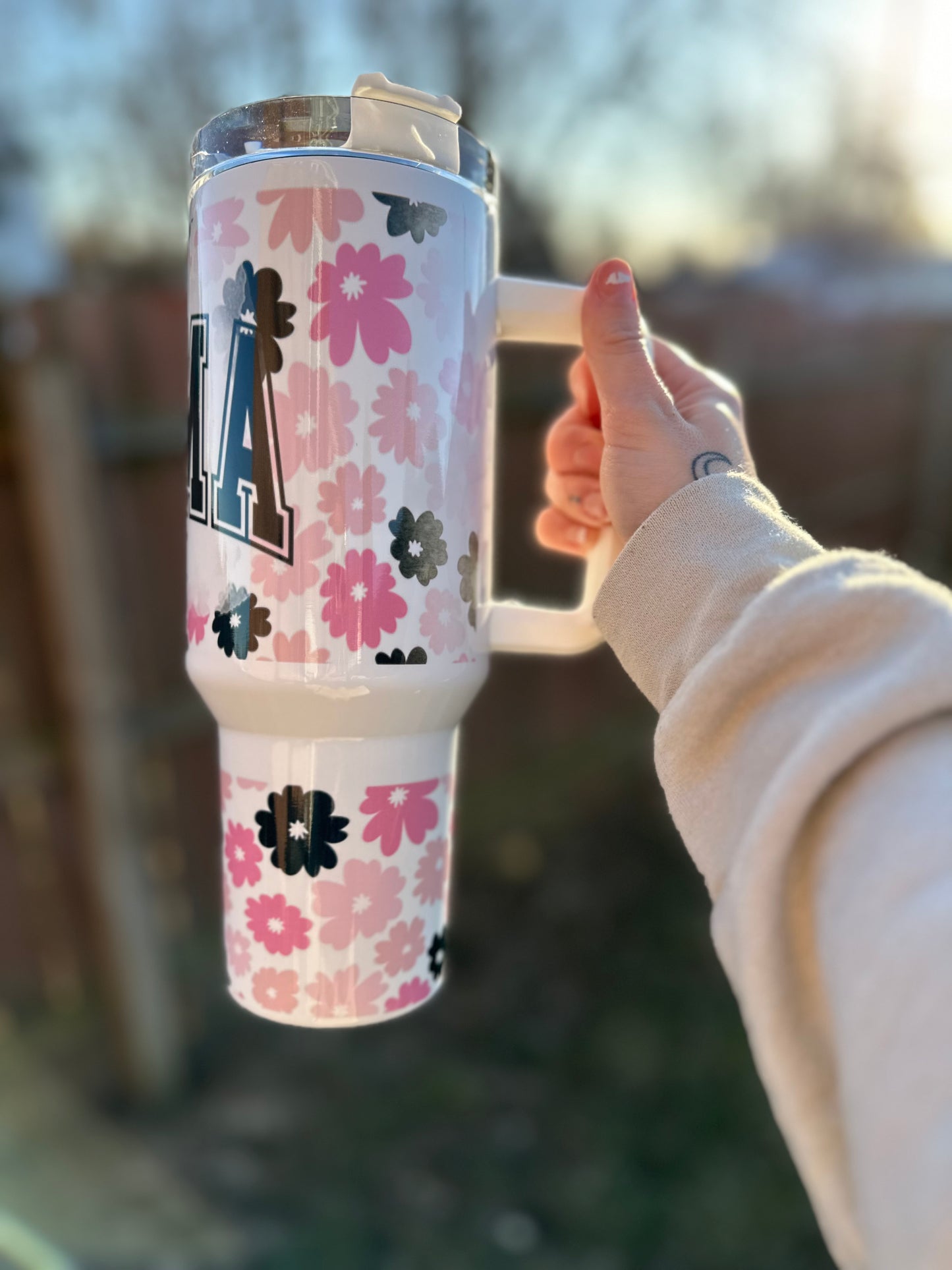 Pink flower mama 40oz tumbler