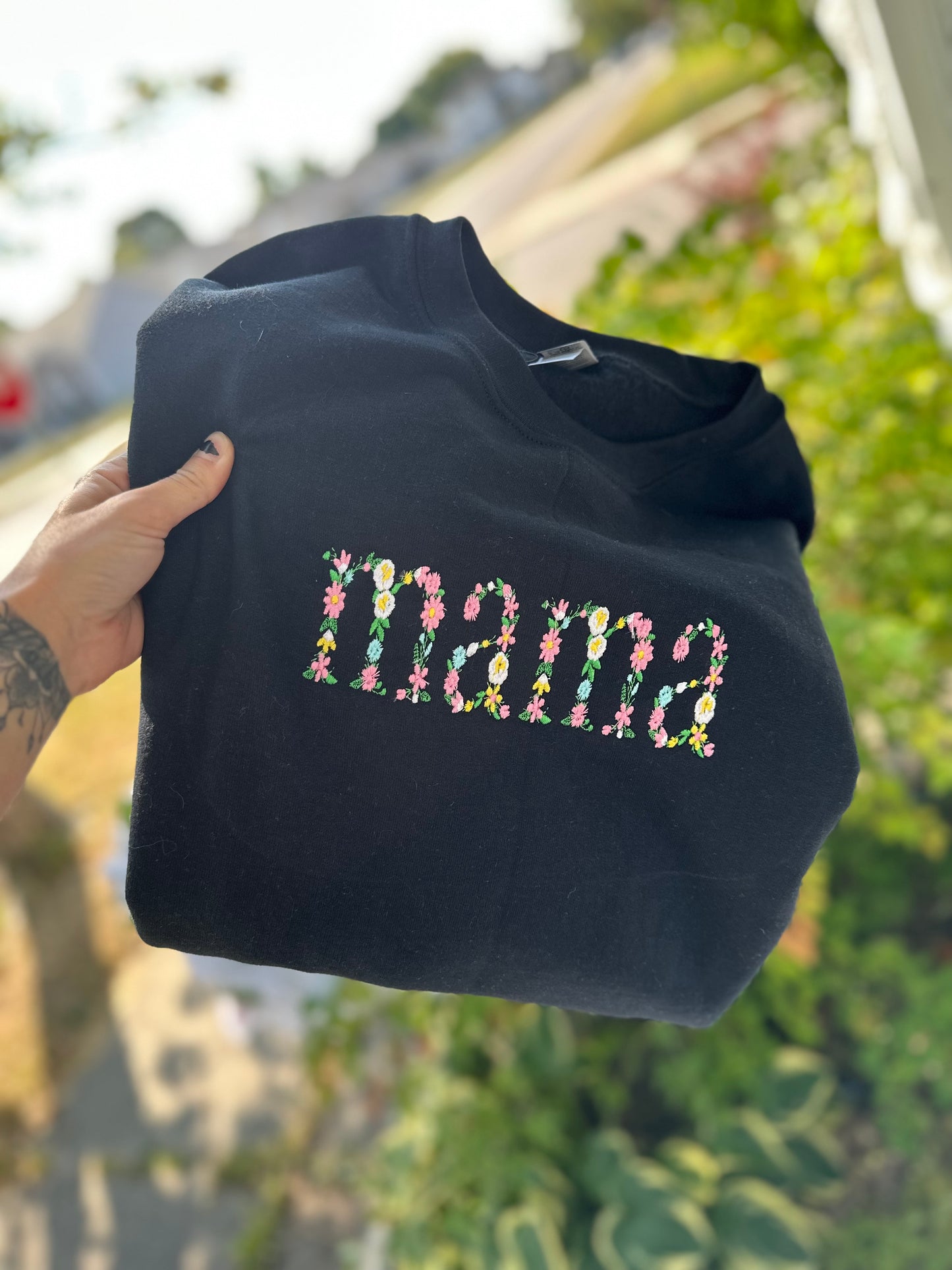 Floral mama embroidered crew