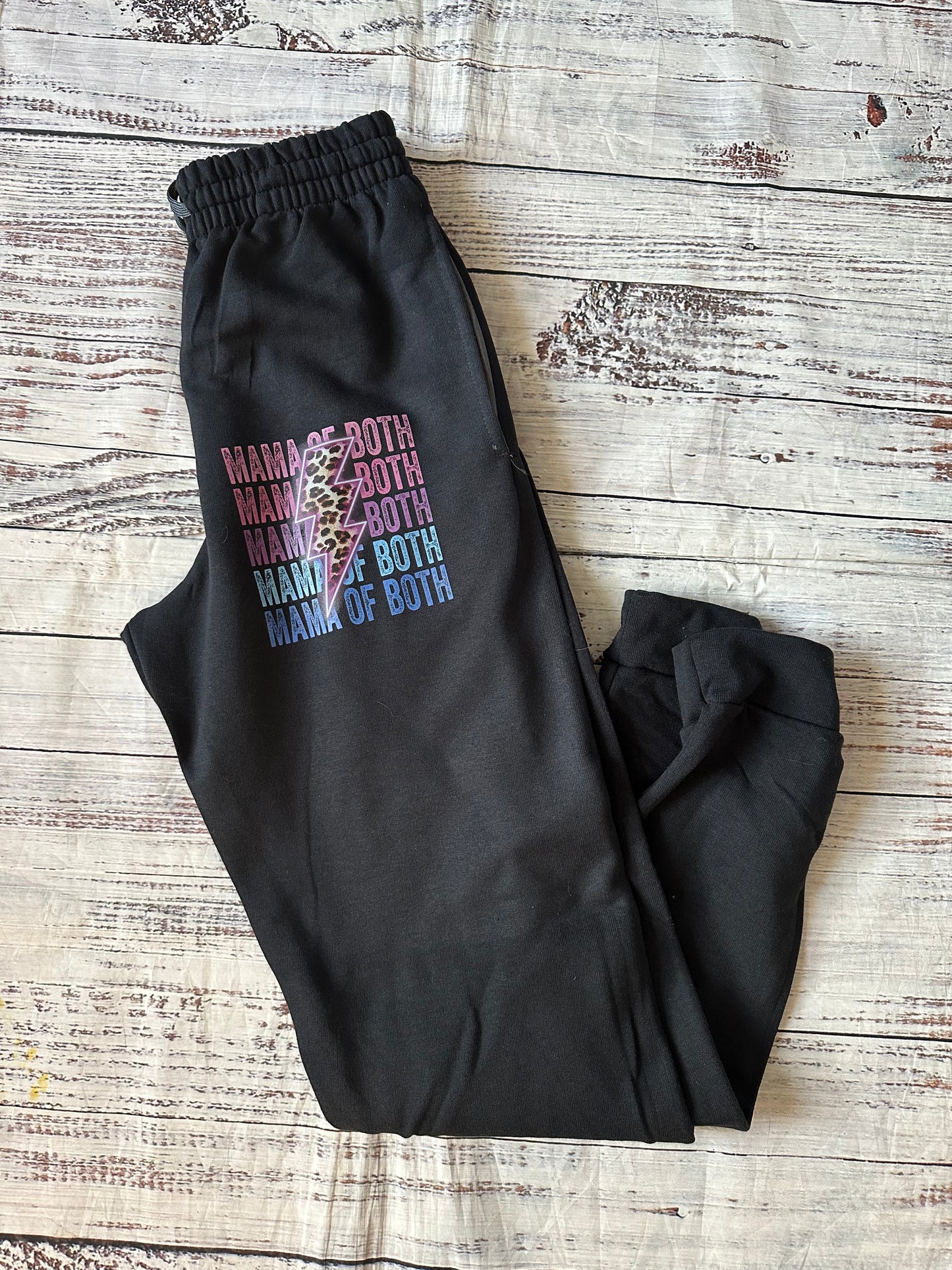 Mama of both sweat pants