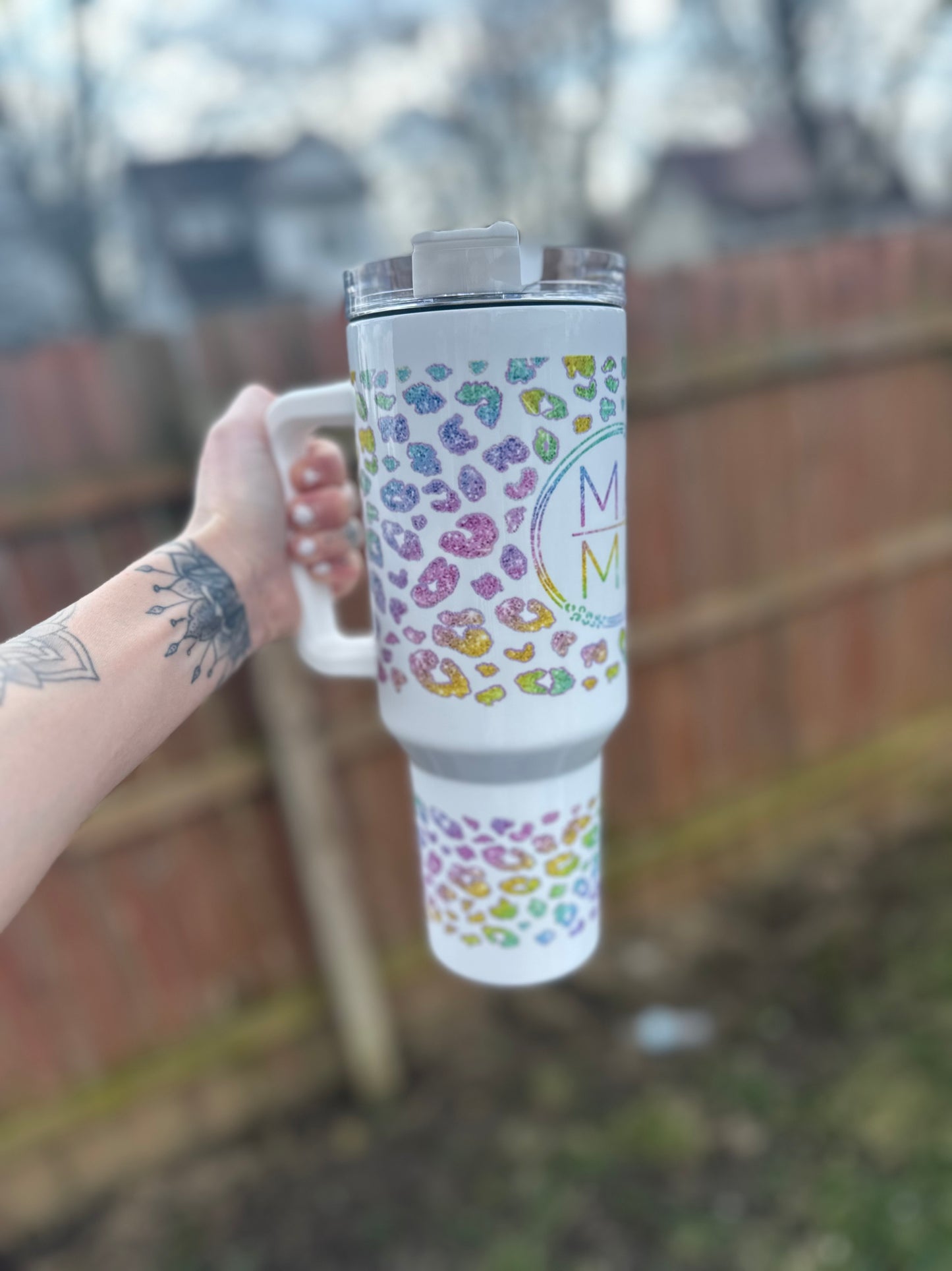 Color cheetah mama 40oz tumbler